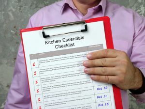 Make Kitchen Essentials Checklist Before National Move
