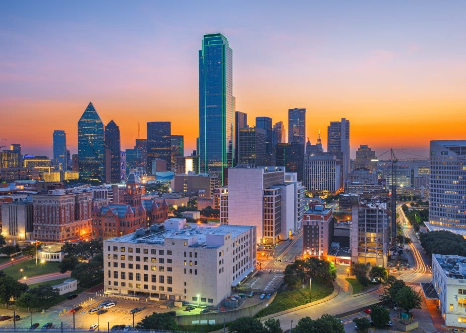 How Long Does it Take to Move from Chicago to Dallas