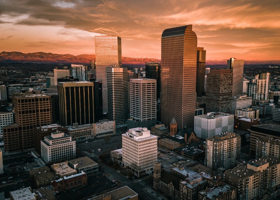 How Long Does it Take to Move from Chicago to Denver